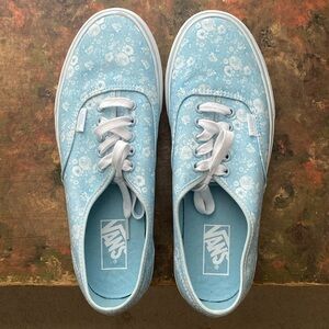 Adorable summer Vans!